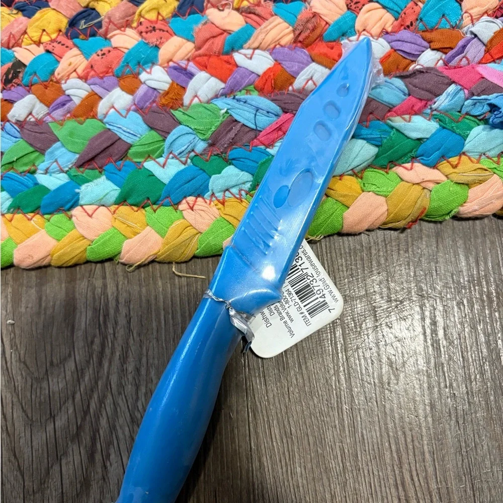 GLAD PLASTIC FRUIT KNIFE (NWT)